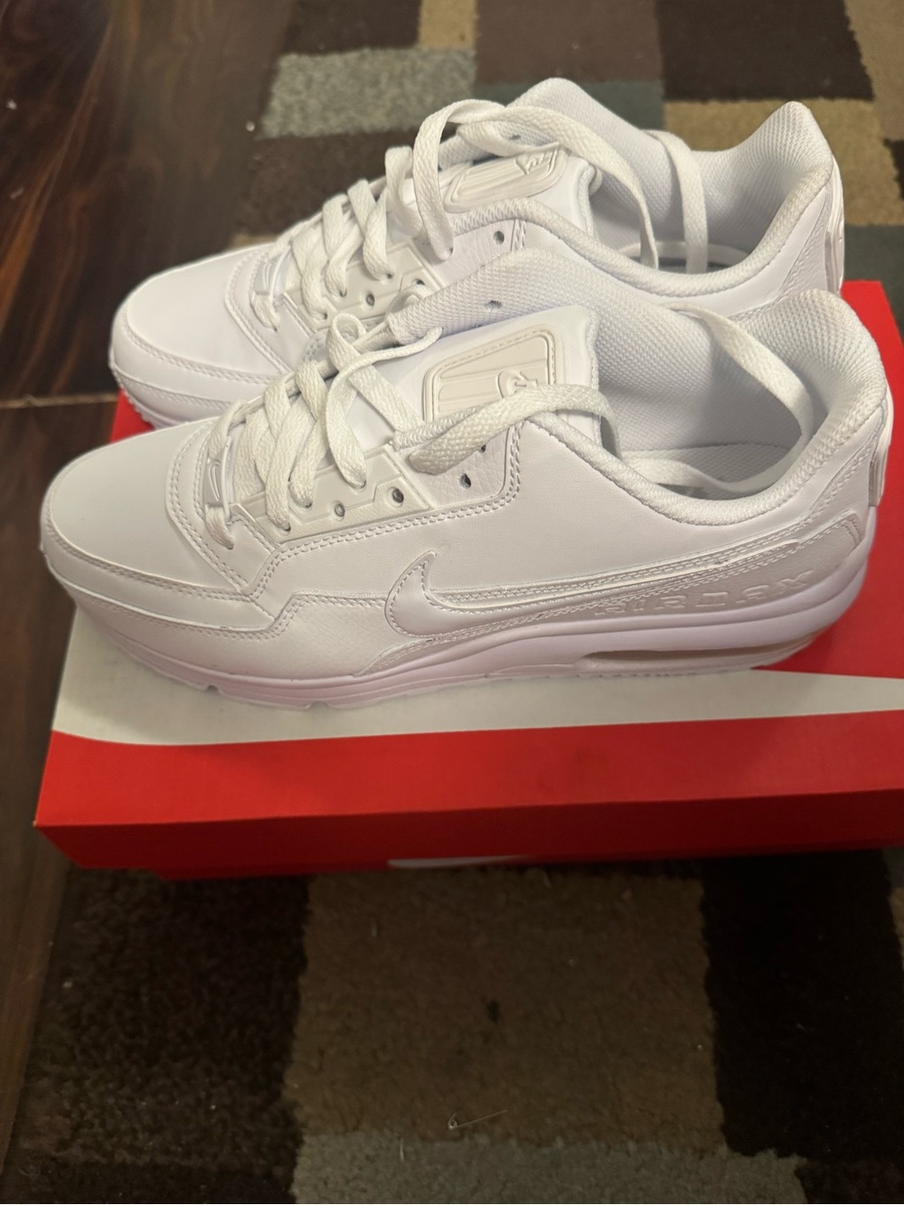 Nike AirMax All-White Low-Top Swoosh Sneakers